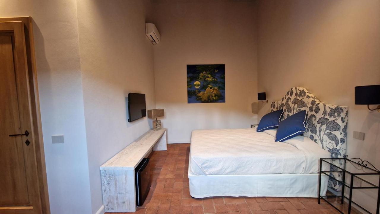 La Corte Del Chianti Classico Aparthotel